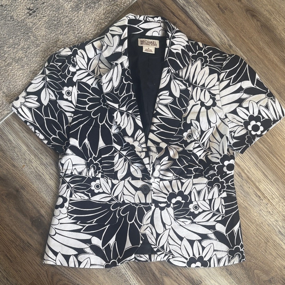 MICHAEL Michael Kors Black and White Blazer 🎄
